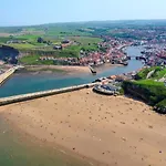 4 Bed In Oc-82616 * Whitby