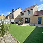 4 Bed In Oc-82616 בית נופש וויטבי