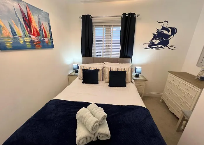 Holiday home 4 Bed In Oc-82616