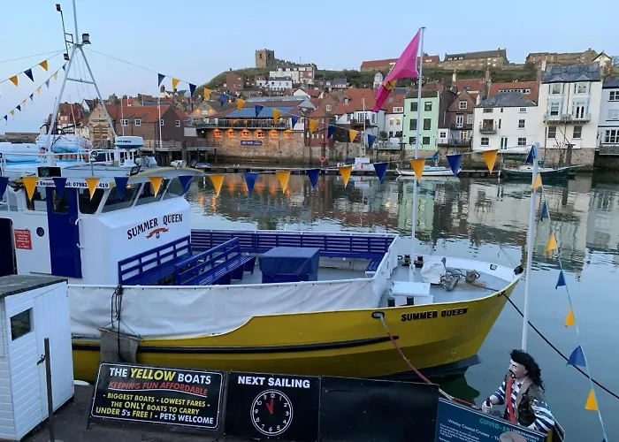 4 Bed In Oc-82616 Holiday home